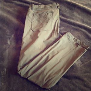 Lululemon Men’s travel pants